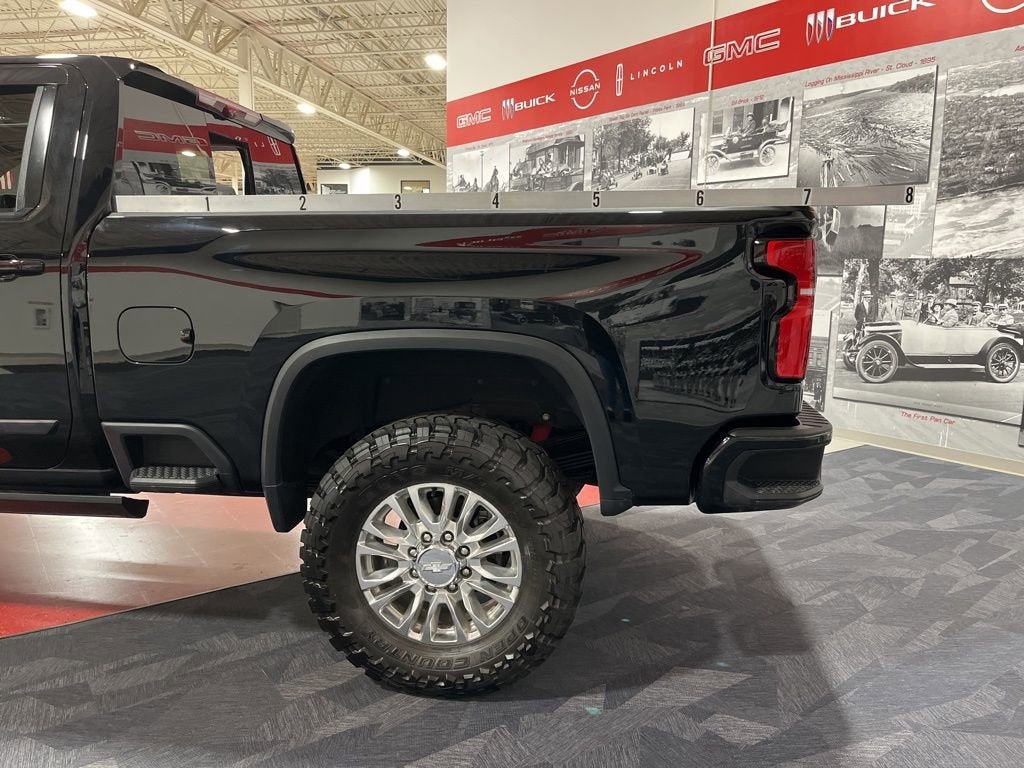 2024 Chevrolet Silverado 3500 HD High Country