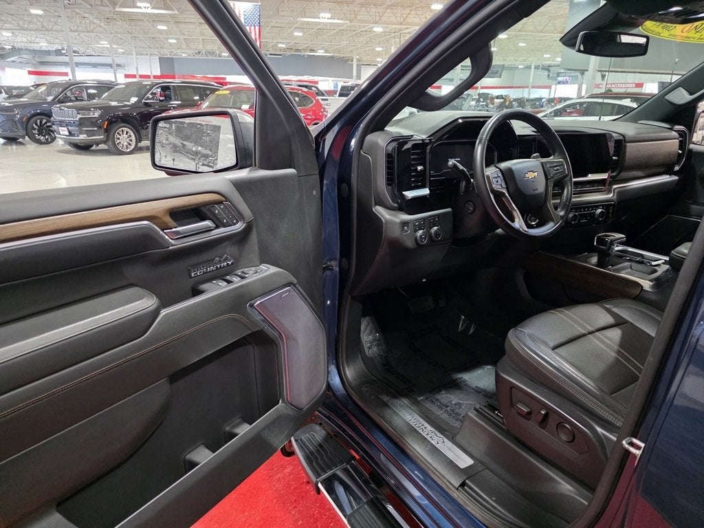 2022 Chevrolet Silverado 1500 High Country