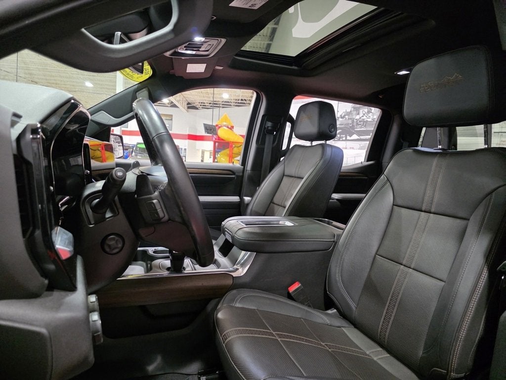 2022 Chevrolet Silverado 1500 High Country