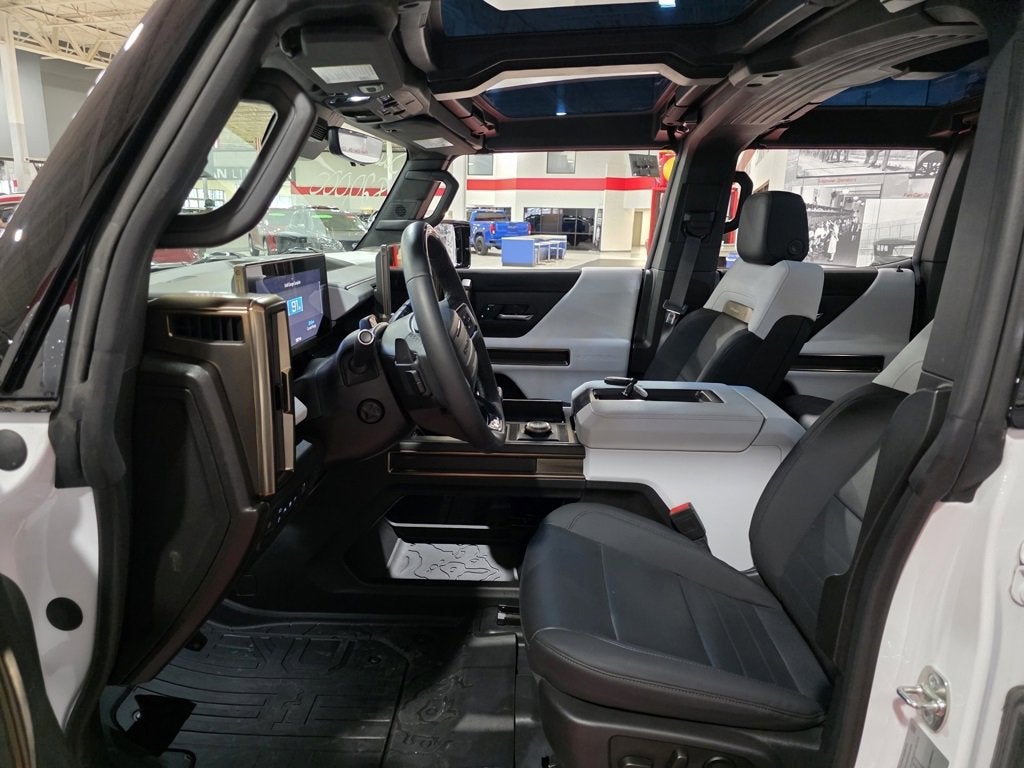 2024 GMC HUMMER EV SUV 2X