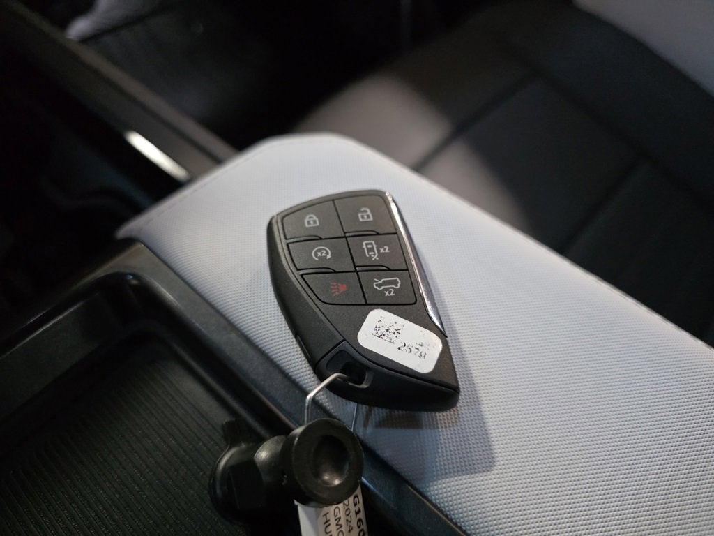 2024 GMC HUMMER EV SUV 2X