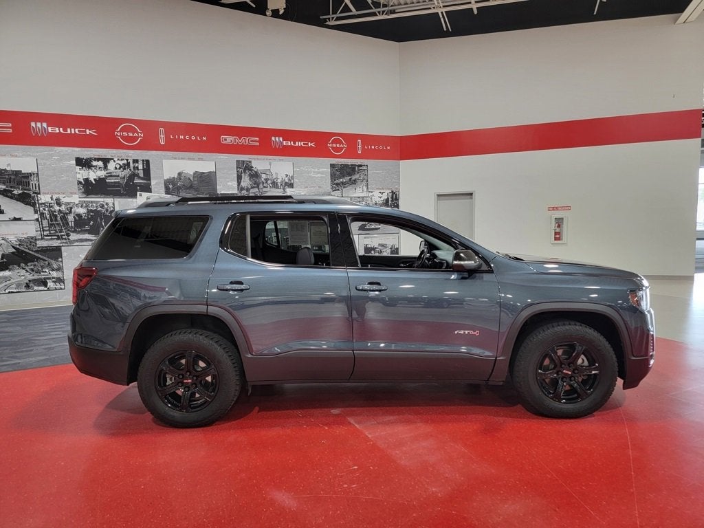 2020 GMC Acadia AT4