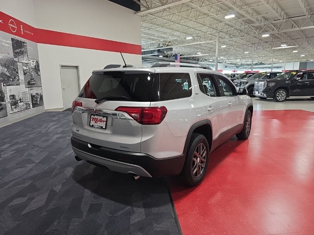 2019 GMC Acadia SLT