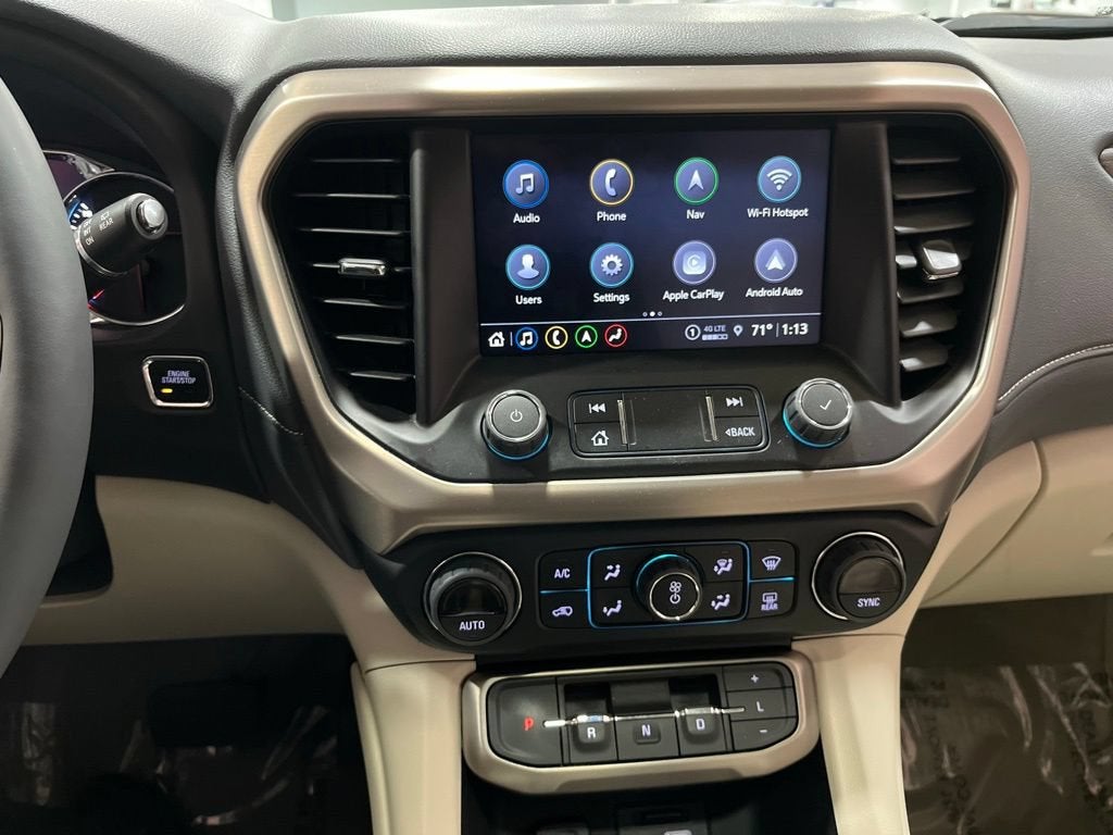 2023 GMC Acadia Denali