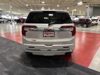 2023 GMC Acadia Denali