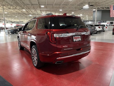 2023 GMC Acadia Denali