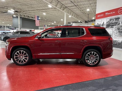 2023 GMC Acadia Denali