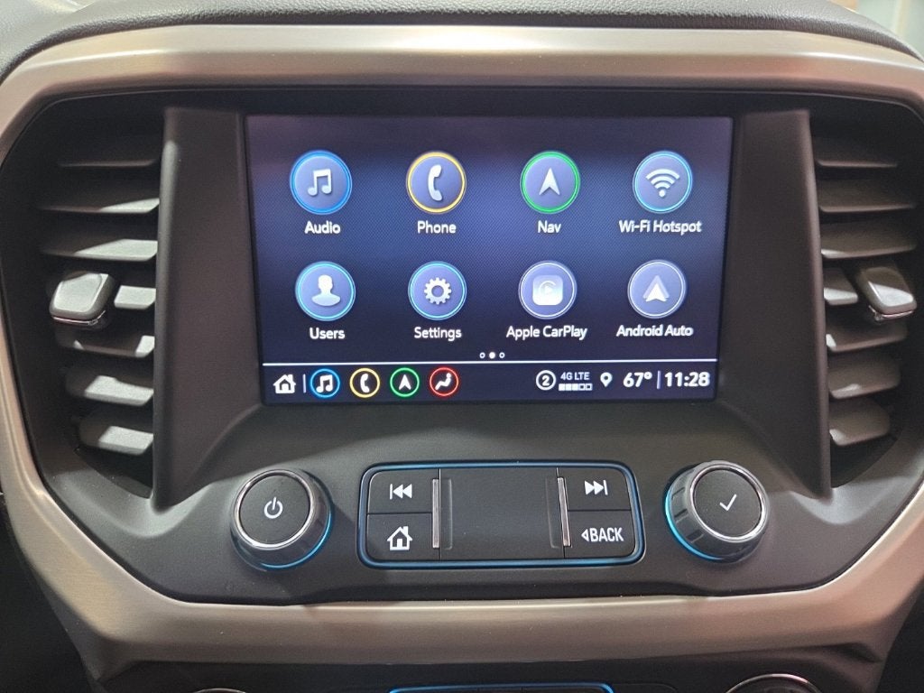 2023 GMC Acadia Denali