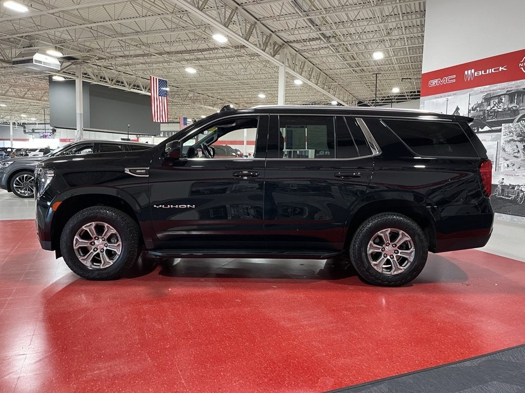 2022 GMC Yukon SLE