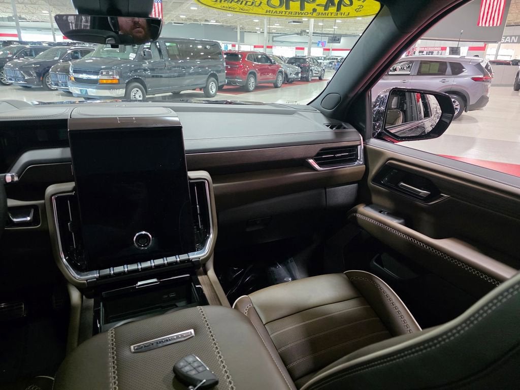 2025 GMC Yukon Denali Ultimate