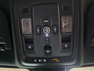 2025 GMC Yukon Denali Ultimate