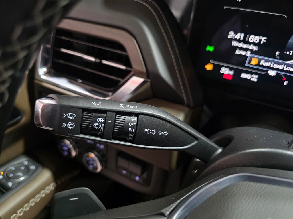 2025 GMC Yukon Denali Ultimate