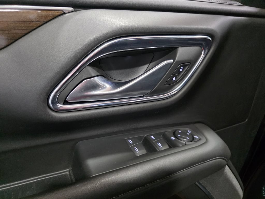 2022 GMC Yukon XL SLE