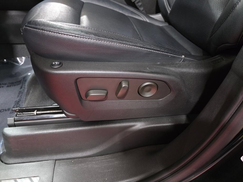 2022 GMC Yukon XL SLE