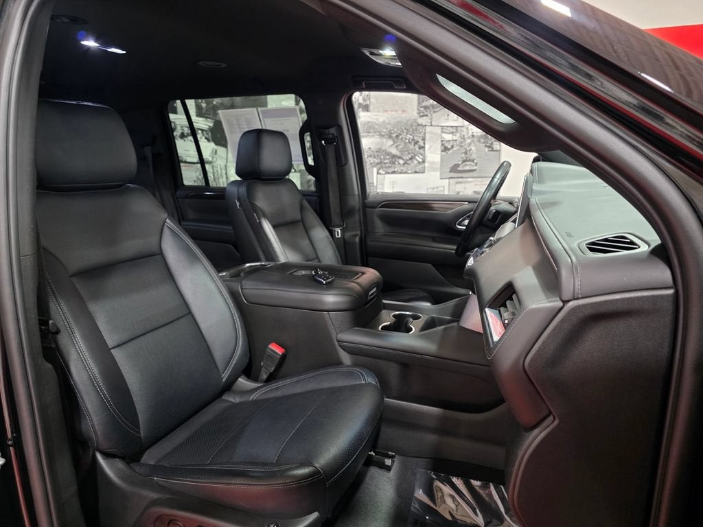 2022 GMC Yukon XL SLE