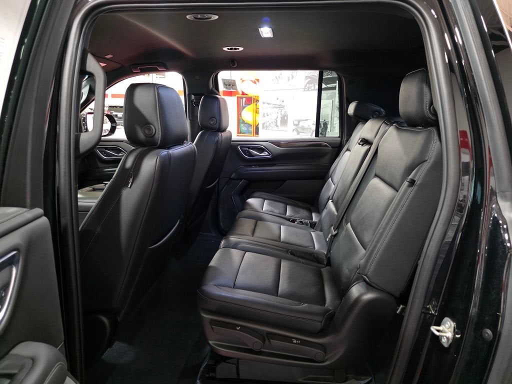 2022 GMC Yukon XL SLE