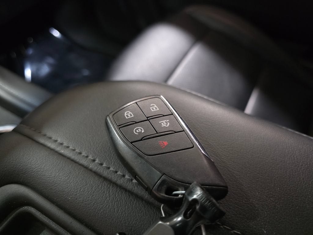 2022 GMC Yukon XL SLE