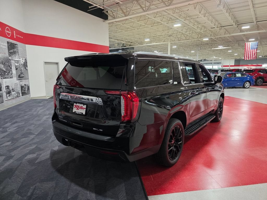 2022 GMC Yukon XL SLE