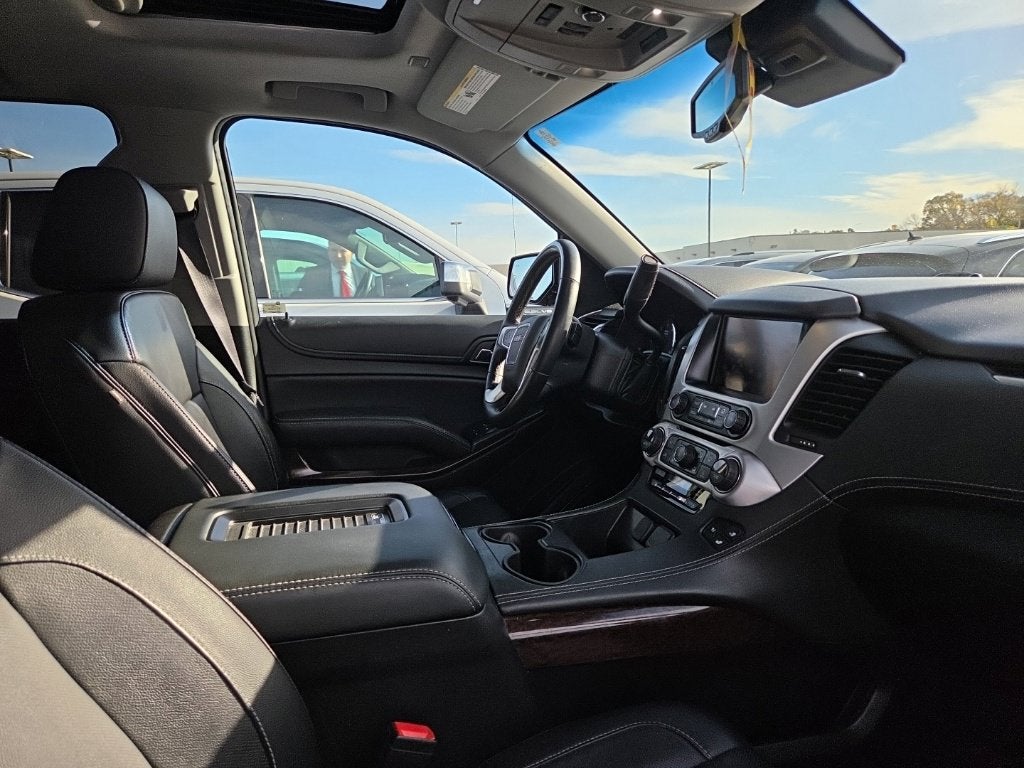 2017 GMC Yukon XL SLT