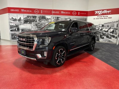 2023 GMC Yukon XL SLT