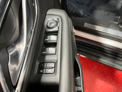 2024 GMC Yukon XL SLT