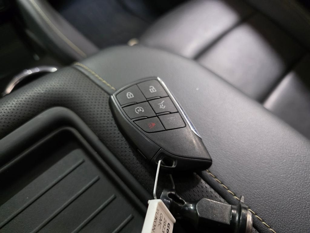 2023 GMC Yukon XL SLT