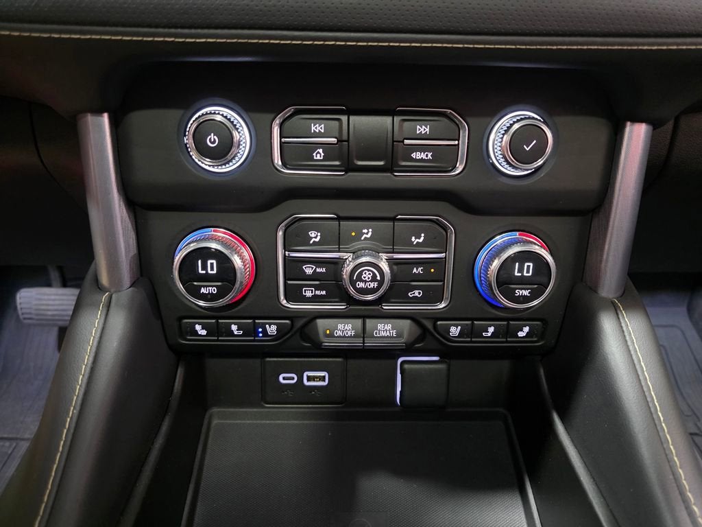 2023 GMC Yukon XL SLT