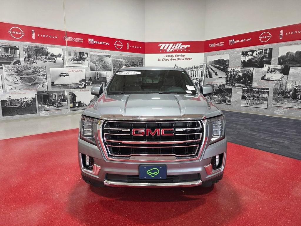 2023 GMC Yukon XL SLT