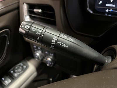 2022 GMC Yukon XL SLT