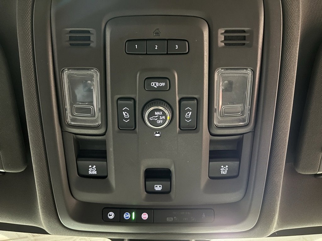 2022 GMC Yukon XL SLT