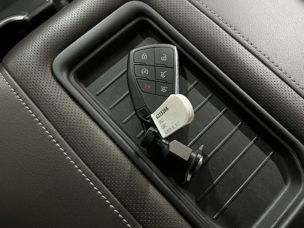 2022 GMC Yukon XL SLT