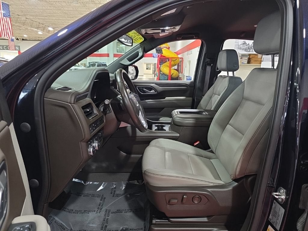 2022 GMC Yukon XL SLT