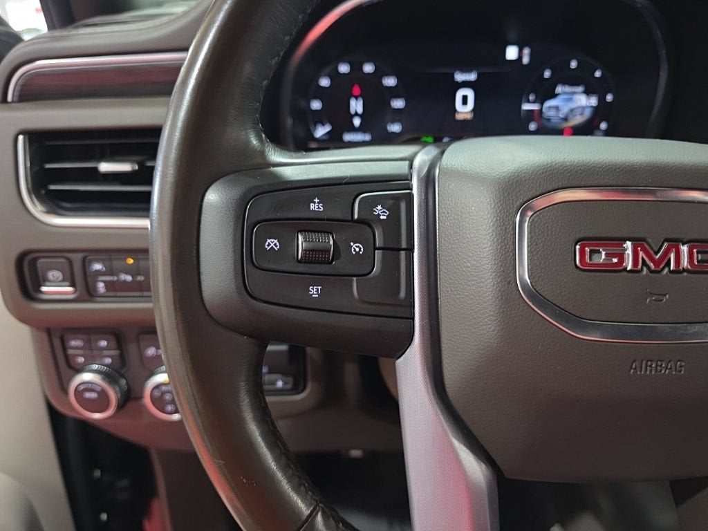 2022 GMC Yukon XL SLT