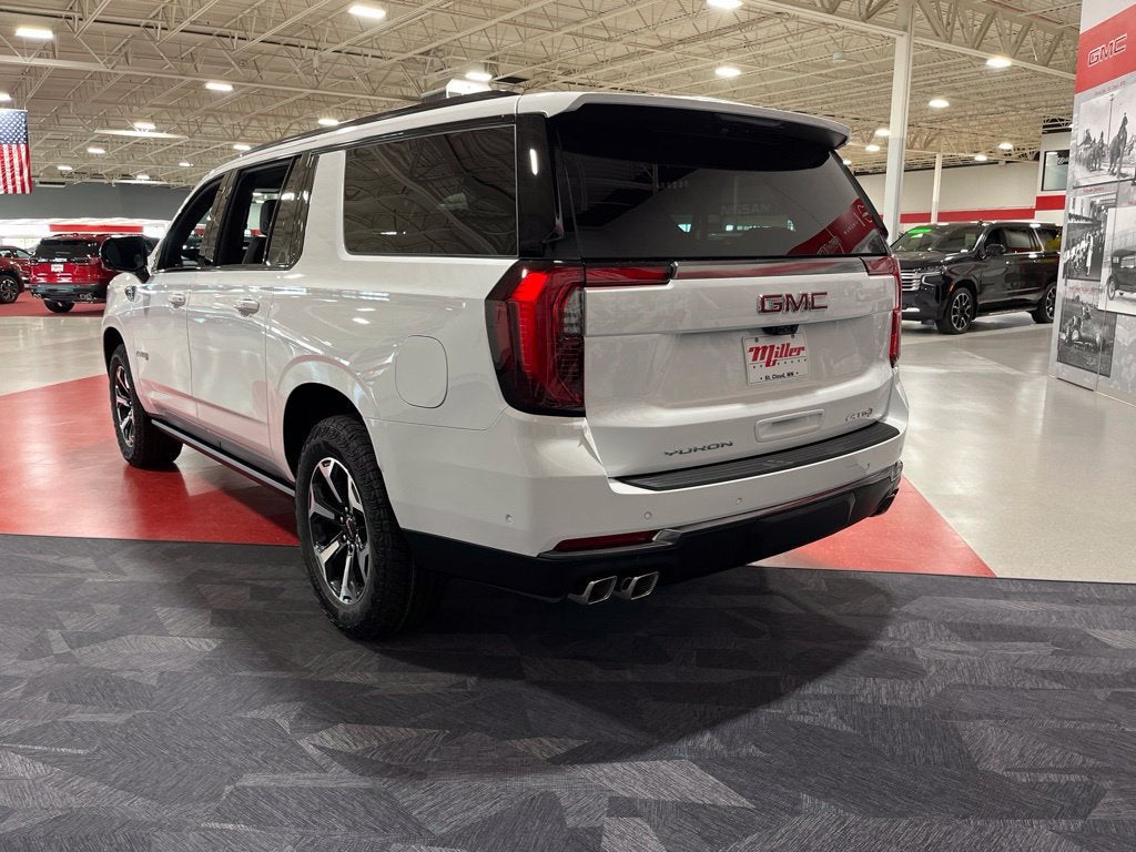 2027 GMC Yukon XL AT4 - Photo 10