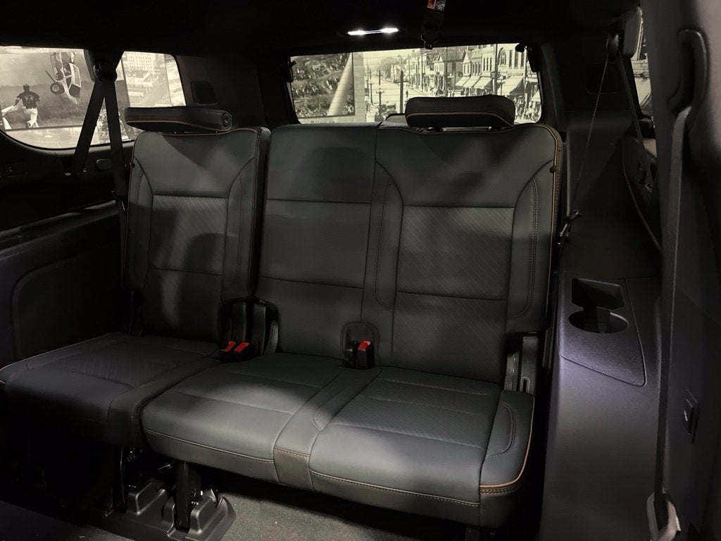 2027 GMC Yukon XL AT4 - Photo 24