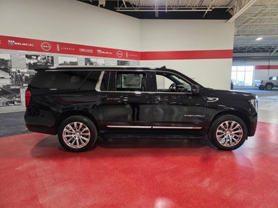 2023 GMC Yukon XL Denali