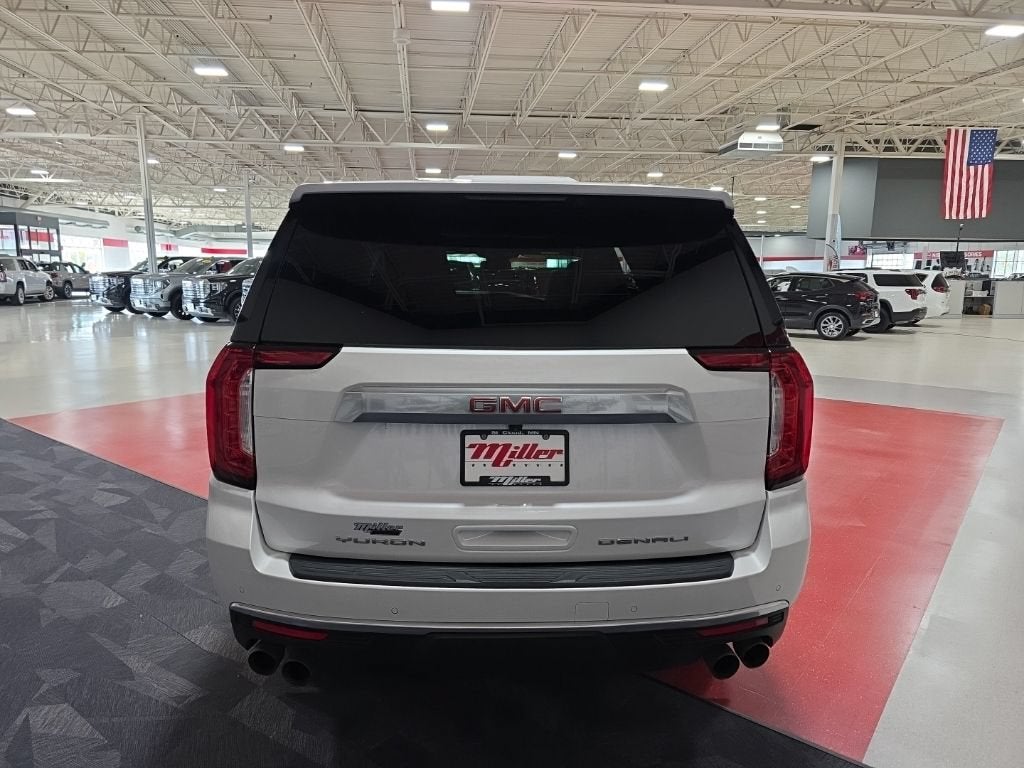 2023 GMC Yukon XL Denali
