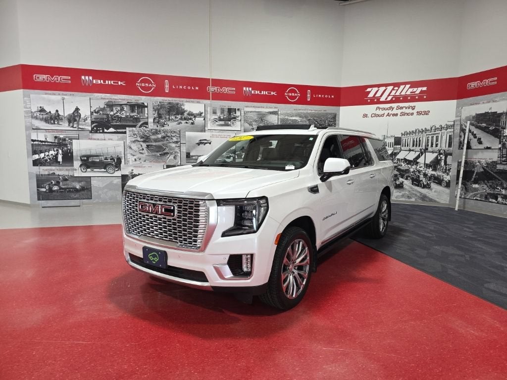 2023 GMC Yukon XL Denali