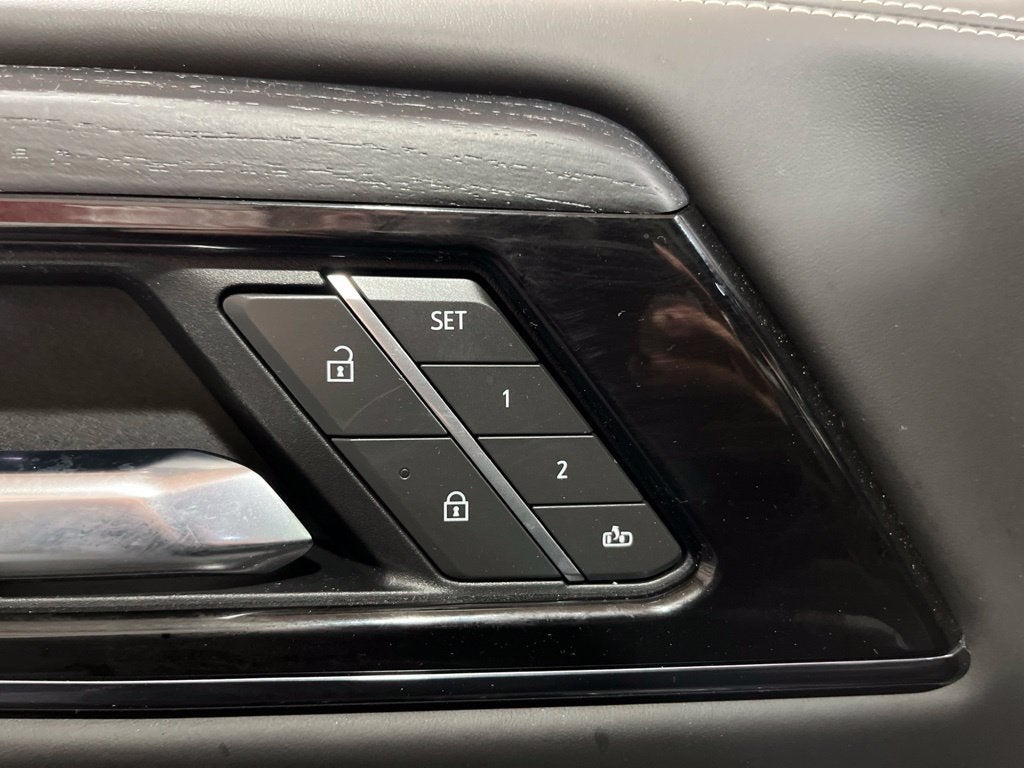 2025 GMC Yukon AT4 Ultimate