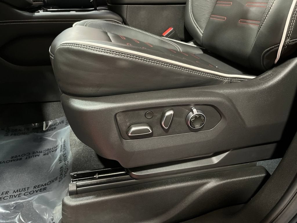 2025 GMC Yukon AT4 Ultimate