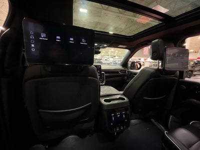2025 GMC Yukon AT4 Ultimate