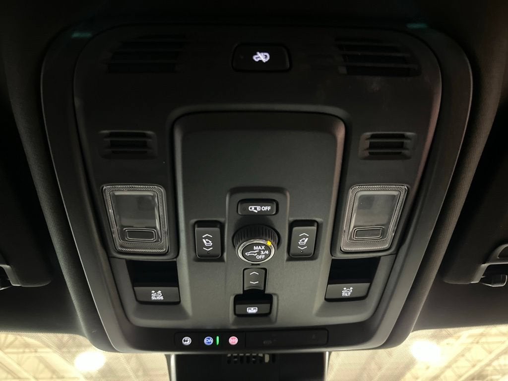 2025 GMC Yukon AT4 Ultimate