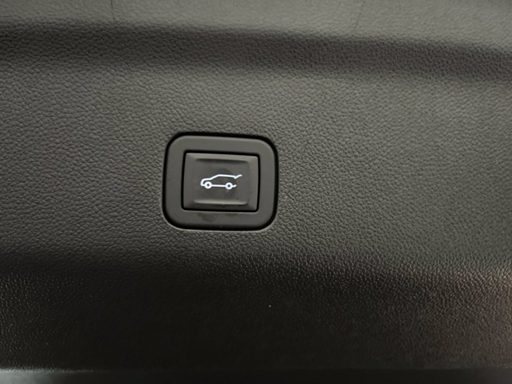 2025 GMC Yukon AT4 Ultimate