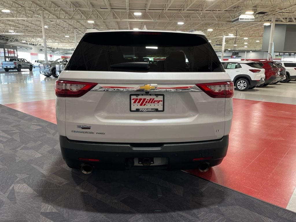 2020 Chevrolet Traverse LT Cloth