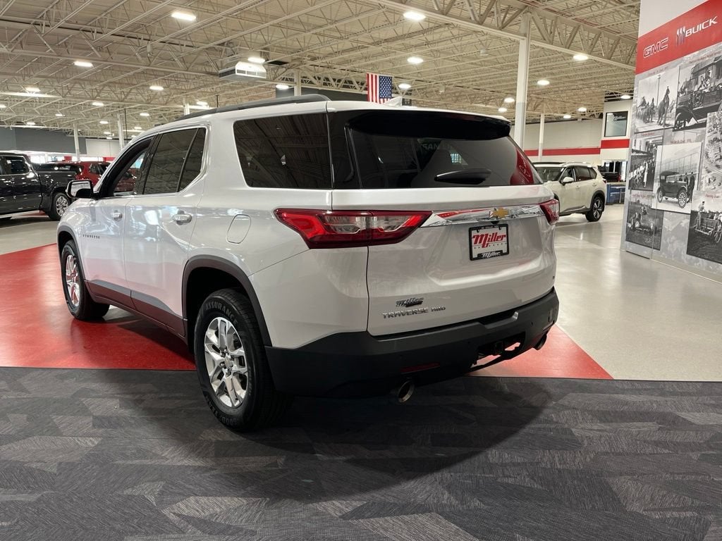 2020 Chevrolet Traverse LT Cloth