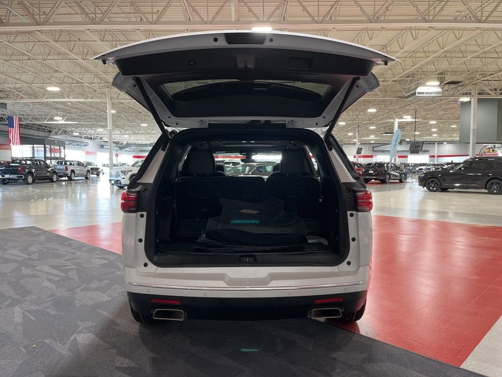 2023 Chevrolet Traverse High Country