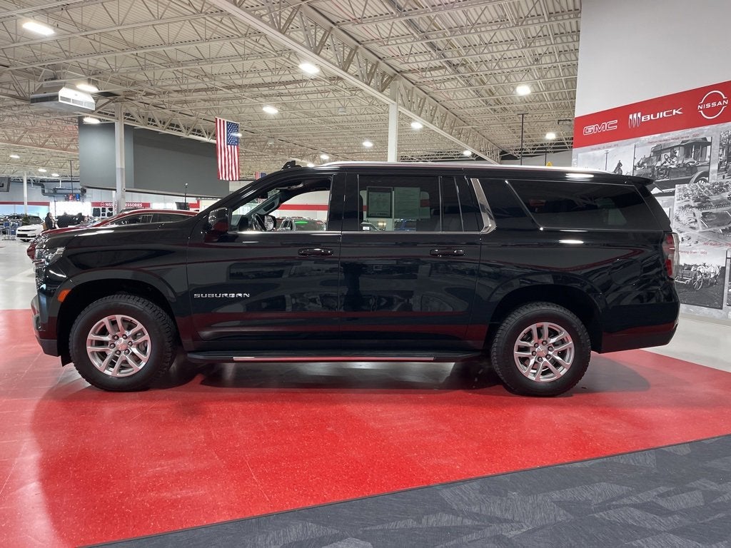 2021 Chevrolet Suburban LT