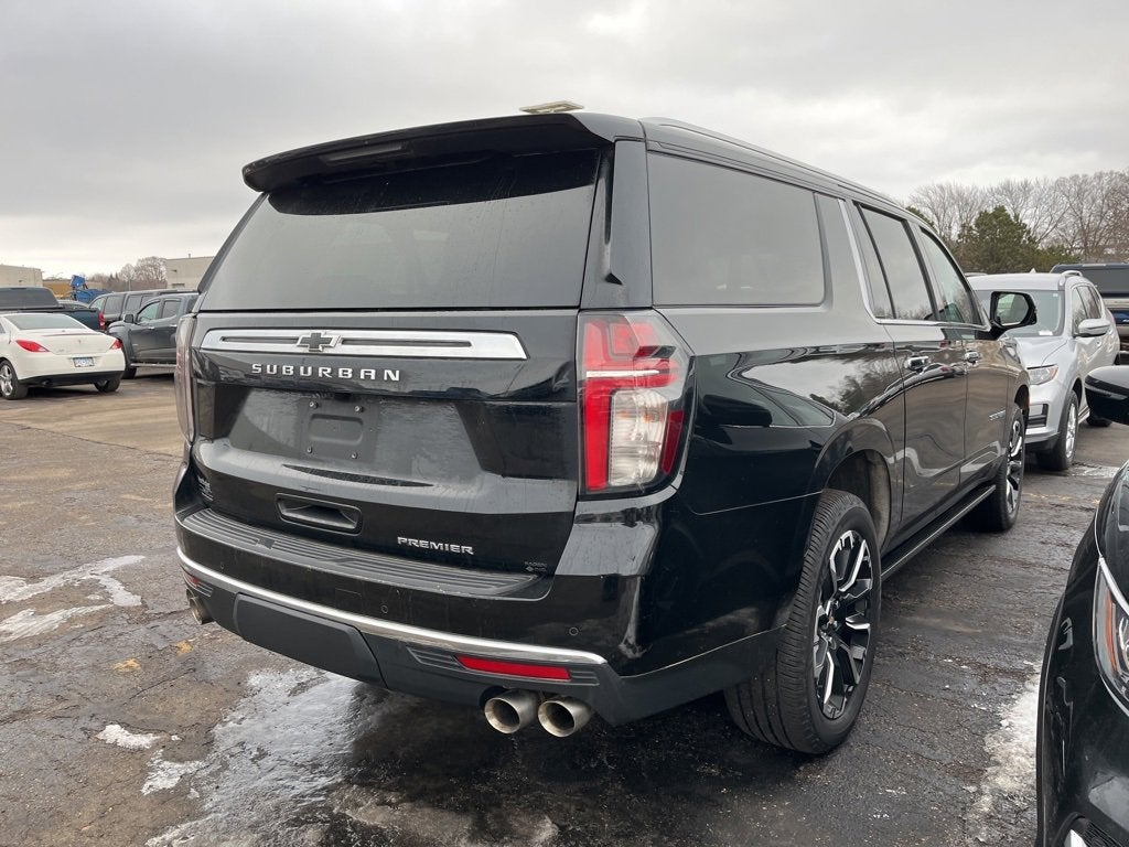 2023 Chevrolet Suburban Premier
