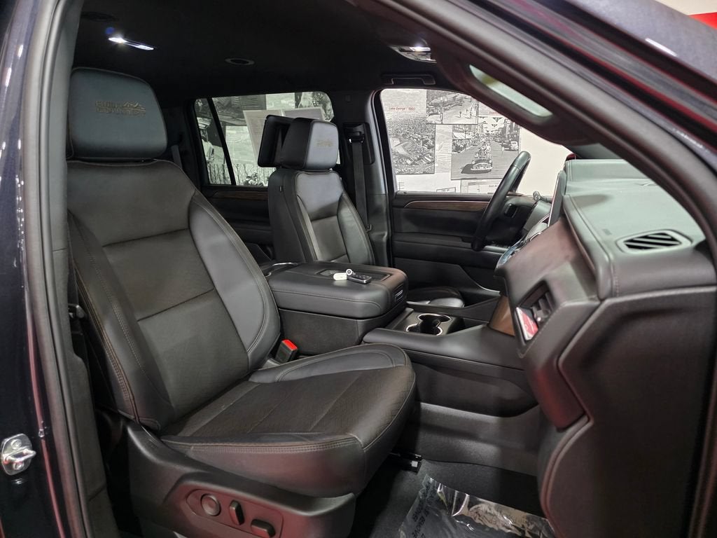 2024 Chevrolet Suburban High Country