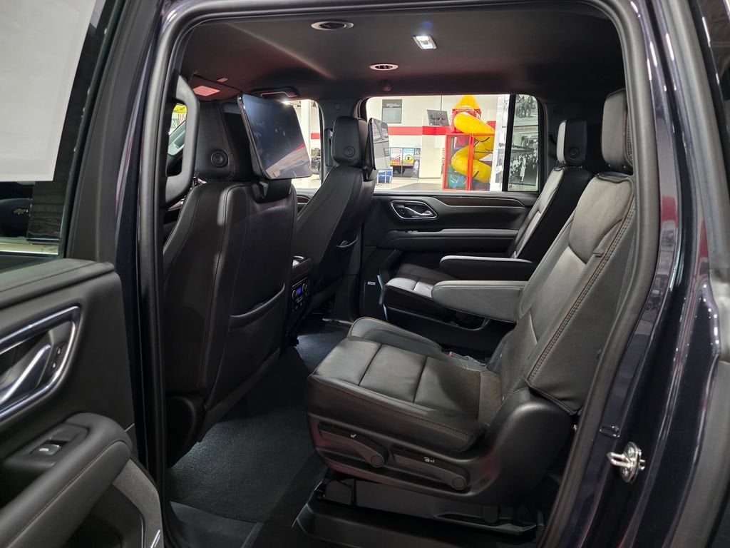 2024 Chevrolet Suburban High Country
